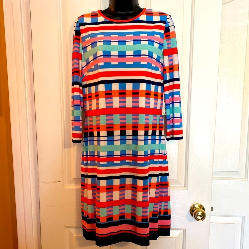 “ELIZA J” Multi-Colored Geometric Print Shift Dress